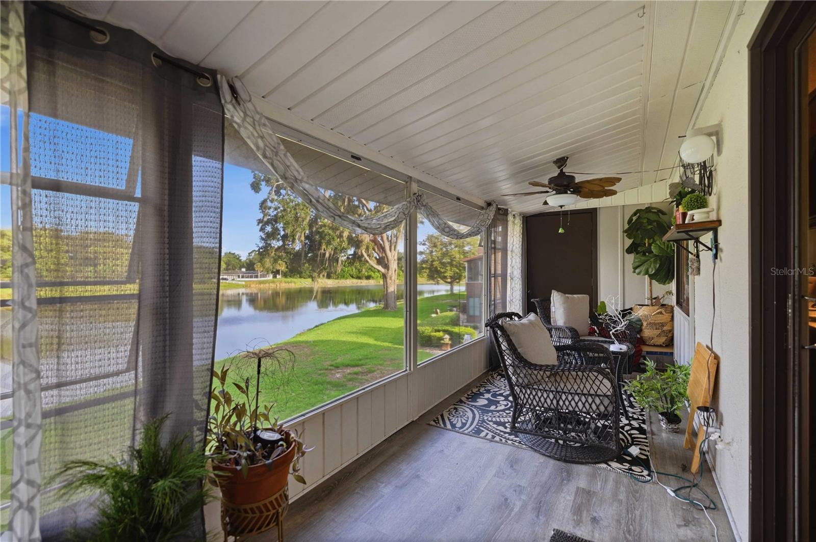 681 Midway Dr #b Property Photo 15