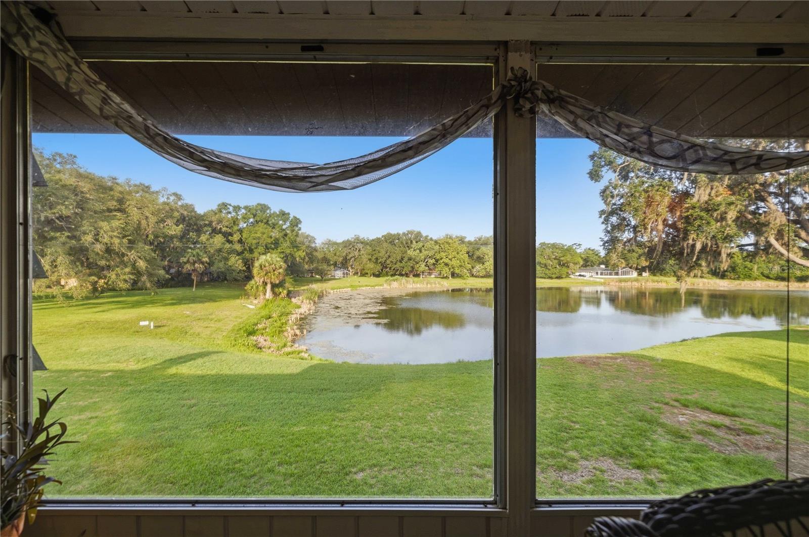 681 Midway Dr #b Property Photo 16