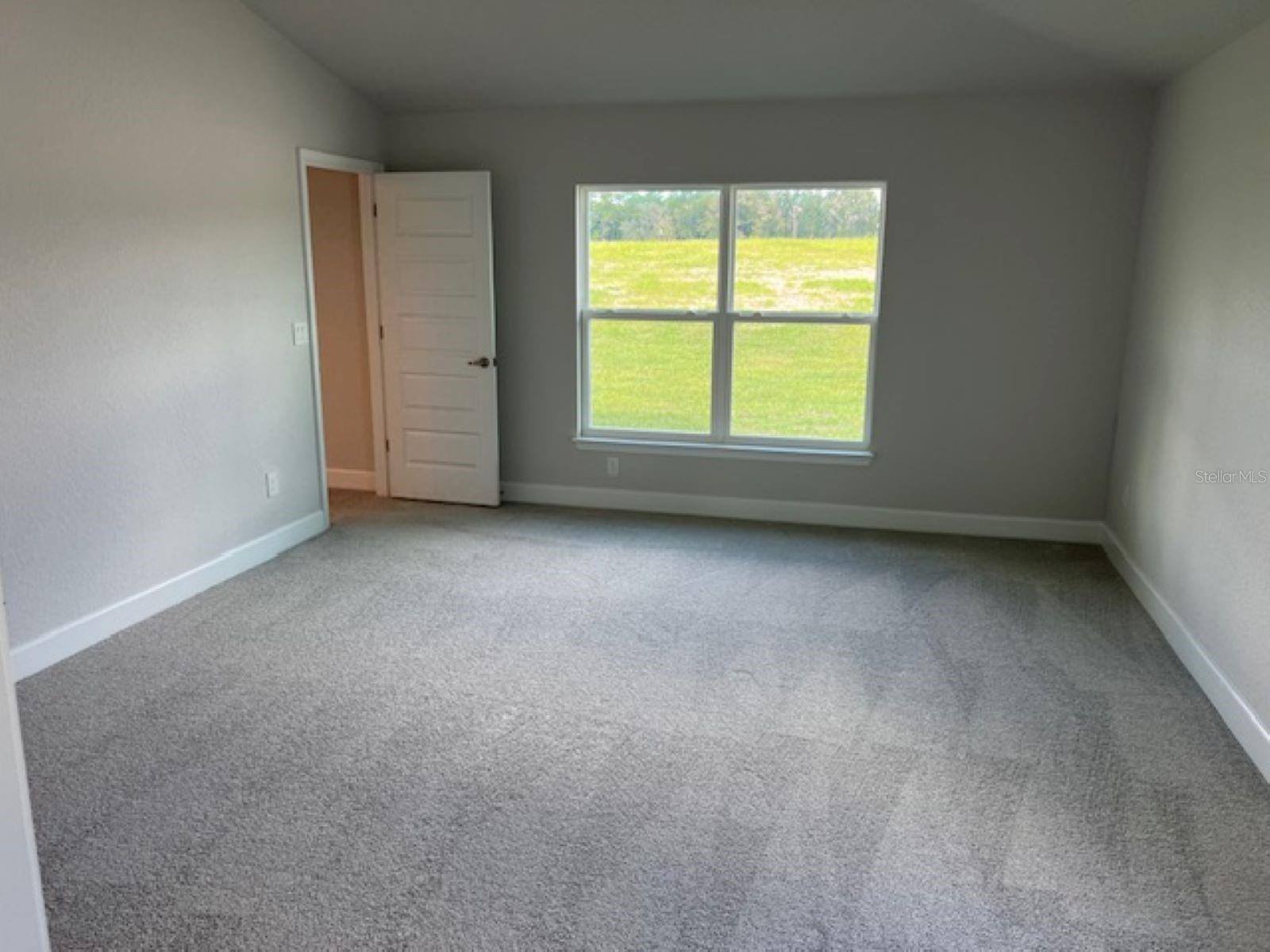 2202 Nw 23rd Loop Property Photo 10