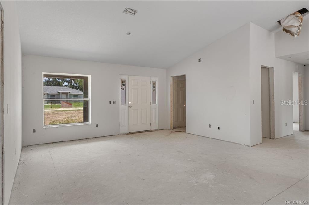 4452 E Rejoice St Property Photo 6