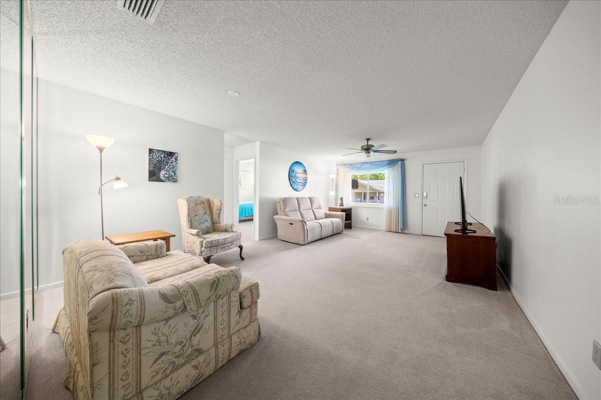 8889 Sw 96th St #f Property Photo 10