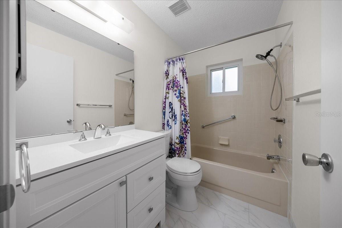 8889 Sw 96th St #f Property Photo 16