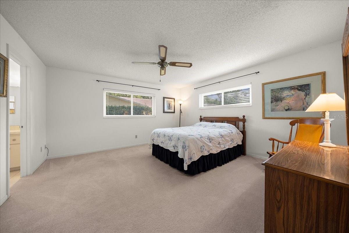 8889 Sw 96th St #f Property Photo 18
