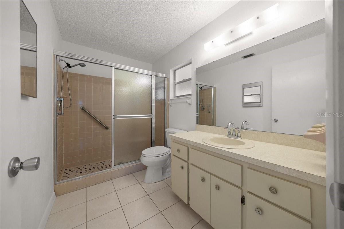 8889 Sw 96th St #f Property Photo 19