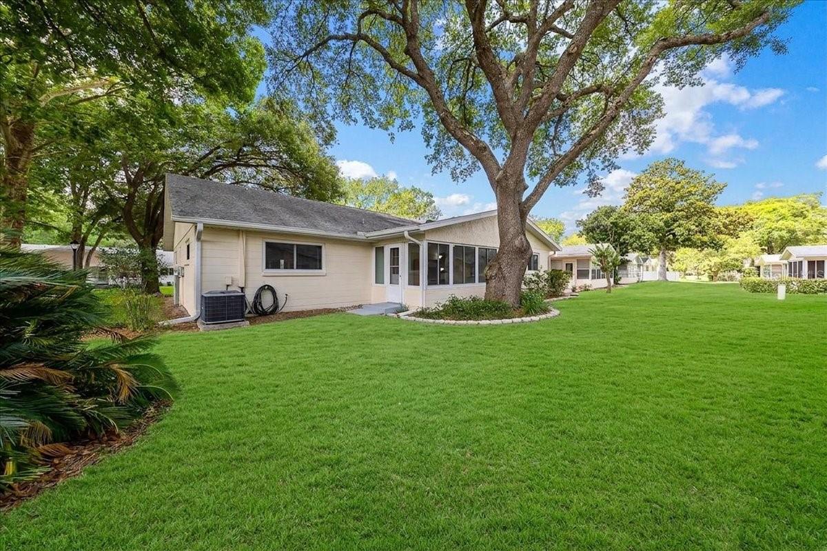 8889 Sw 96th St #f Property Photo 35