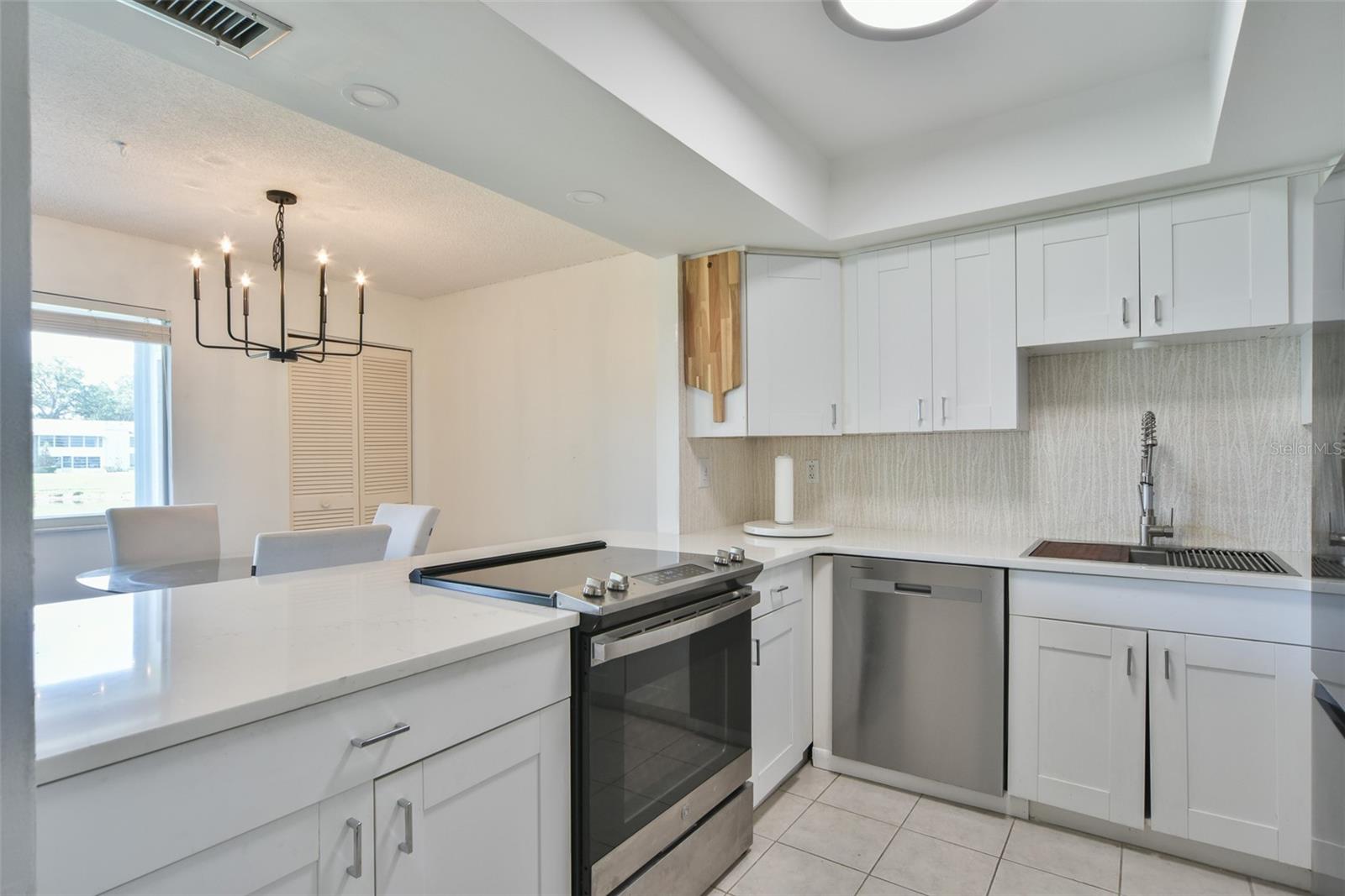 519 Midway Dr #a Property Photo 12