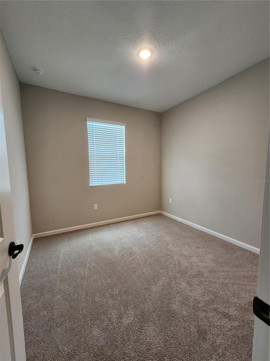 708 Griffon Ave Property Photo 17