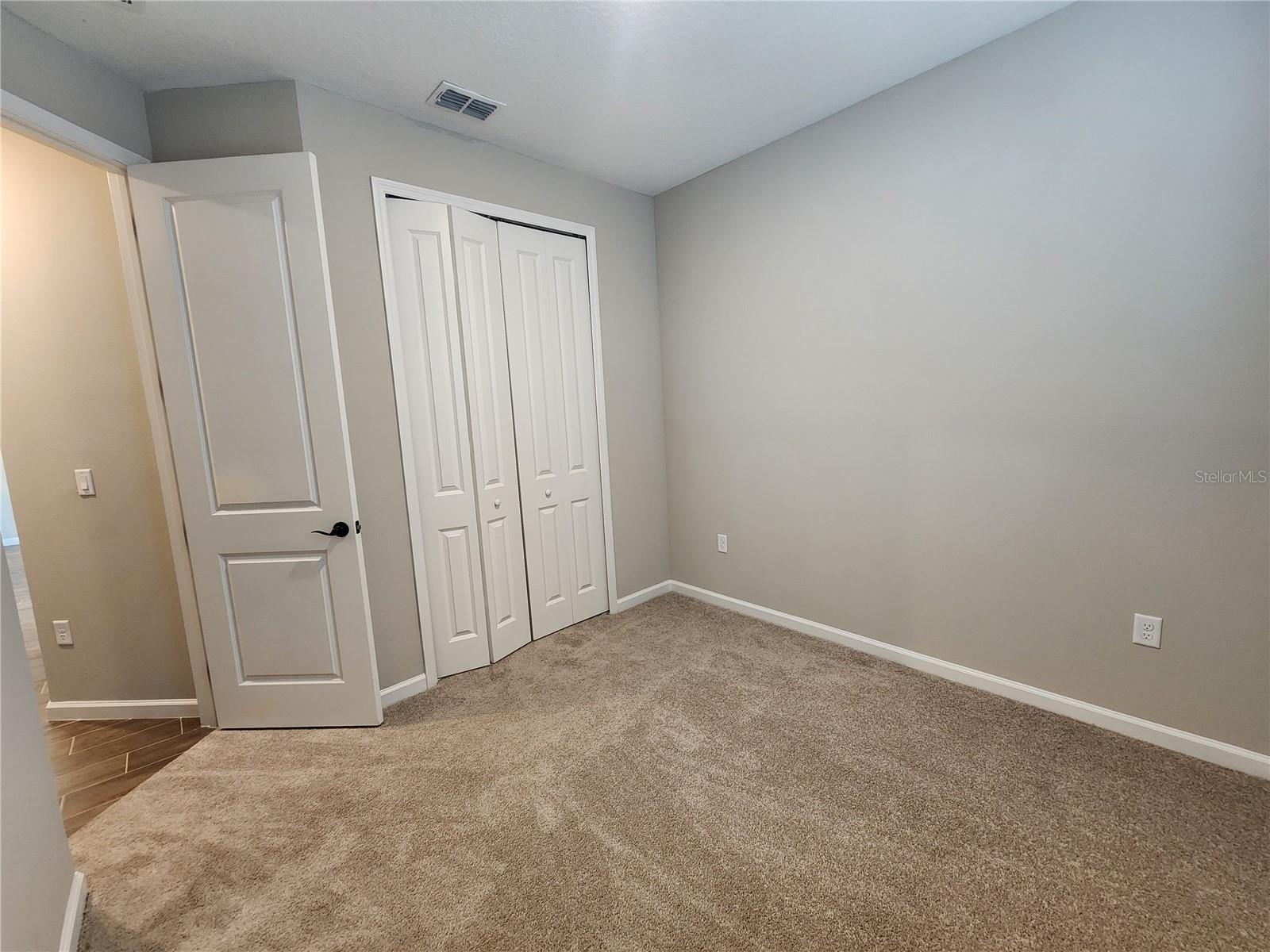 708 Griffon Ave Property Photo 18