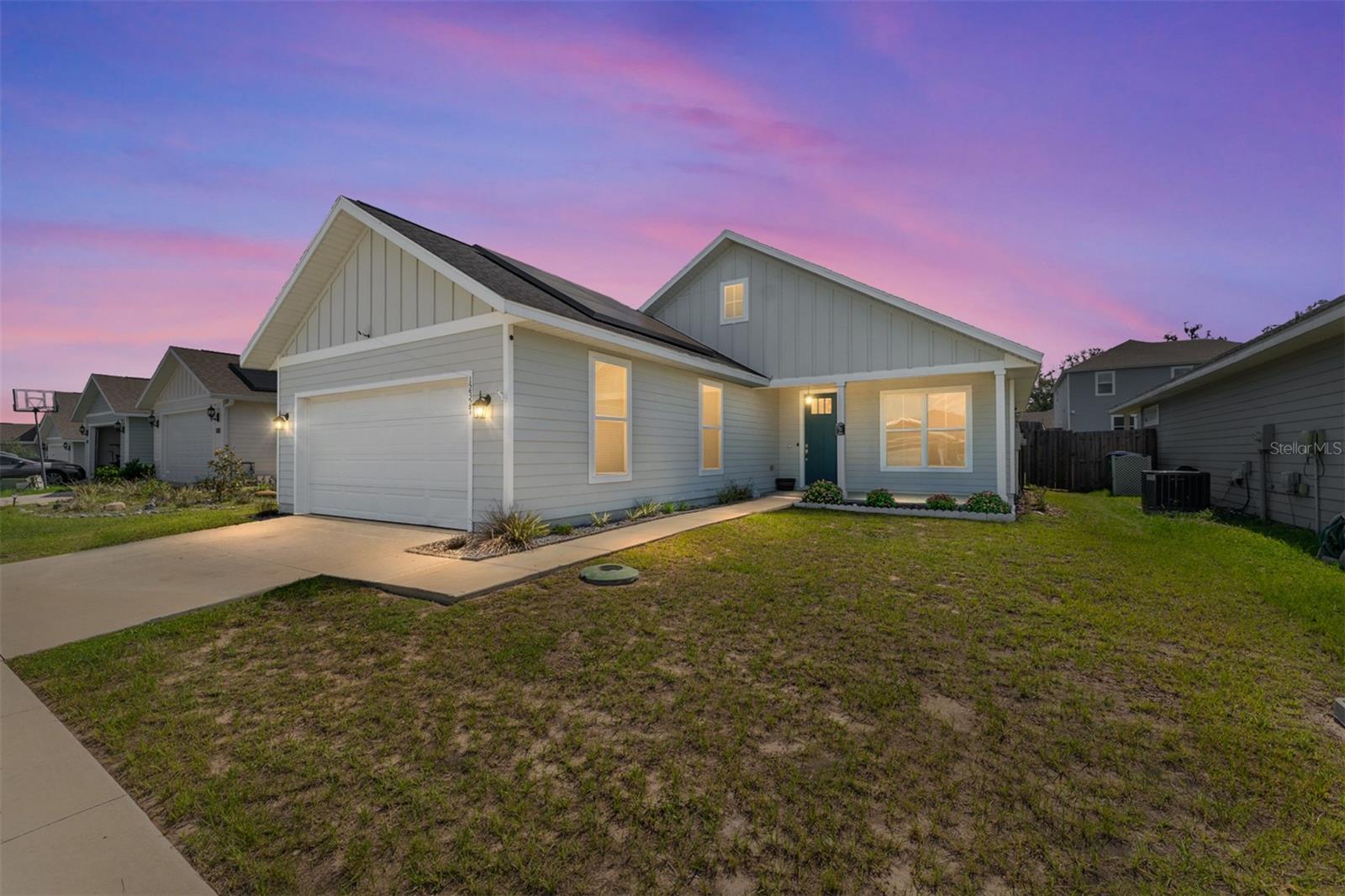 12327 NW 159TH WAY Property Photo 1