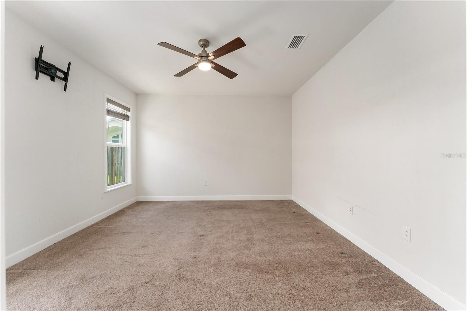 12327 Nw 159th Way Property Photo 21