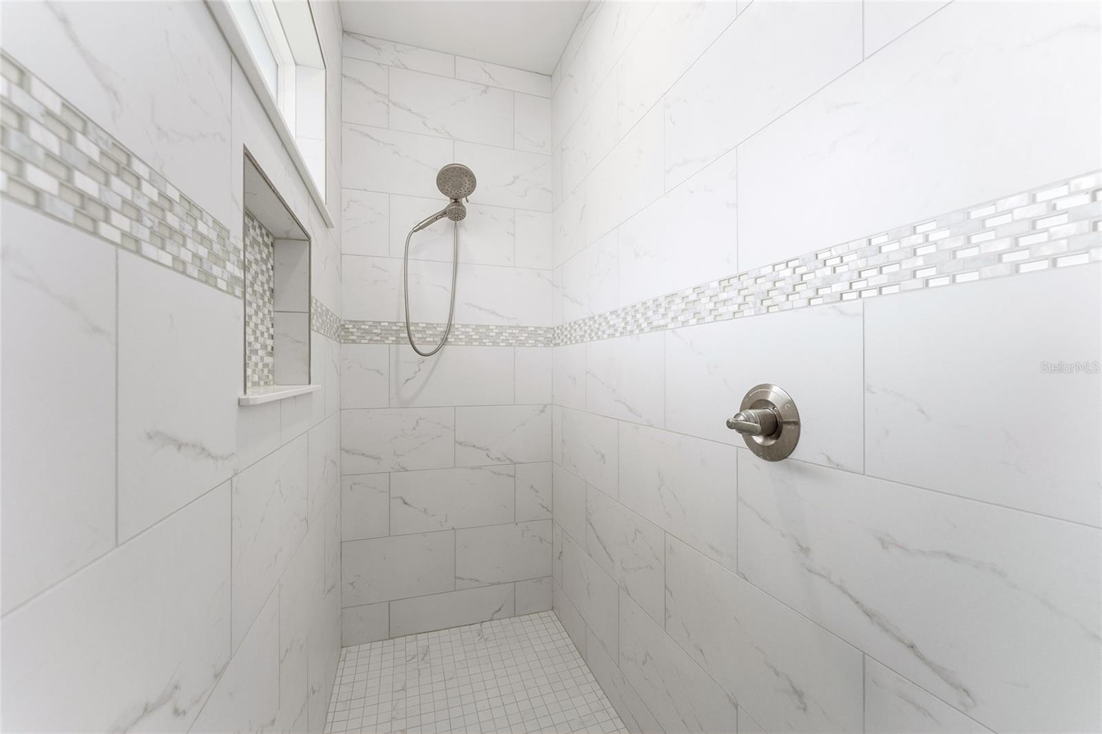 12327 Nw 159th Way Property Photo 24