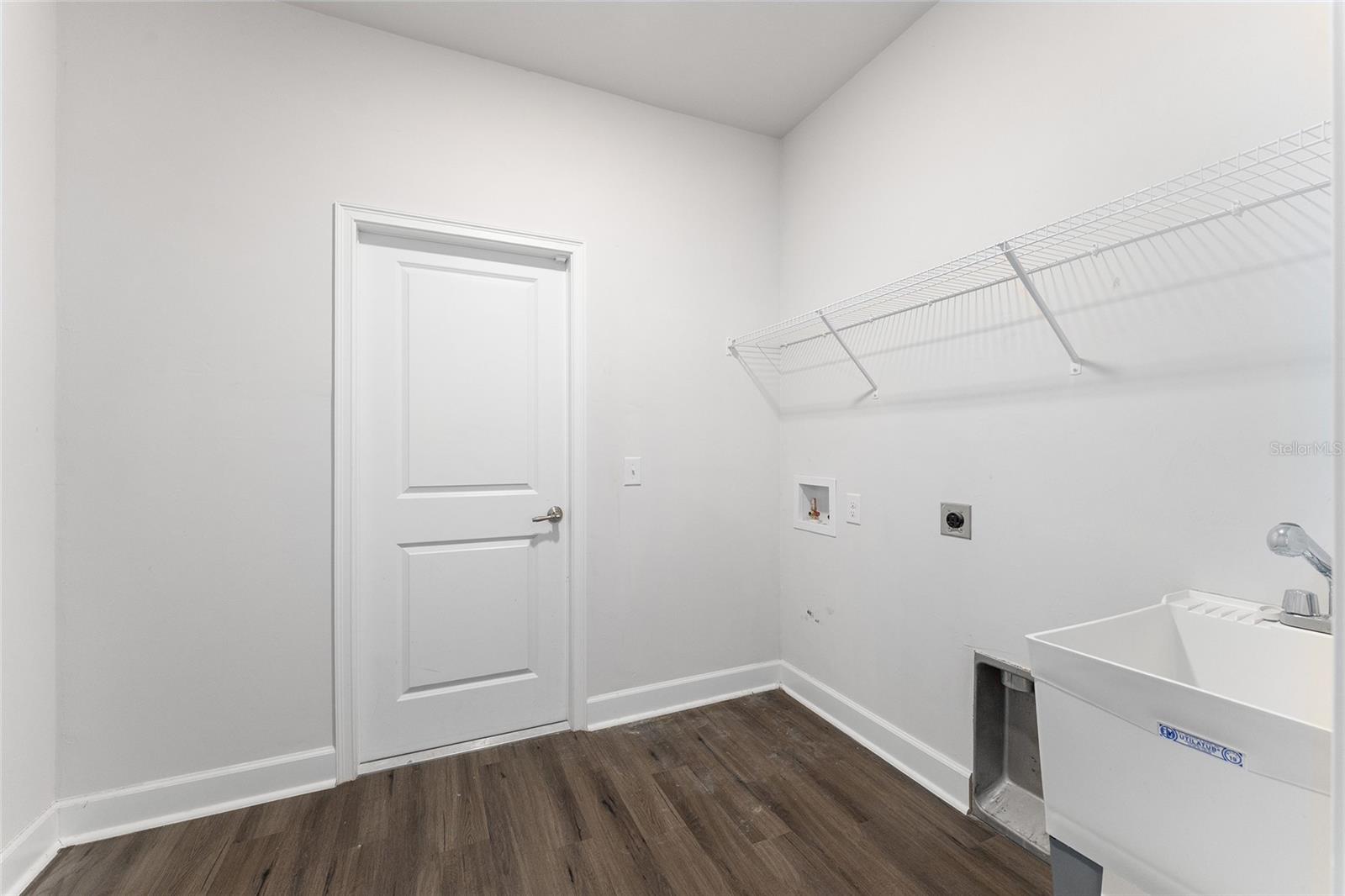 12327 Nw 159th Way Property Photo 37