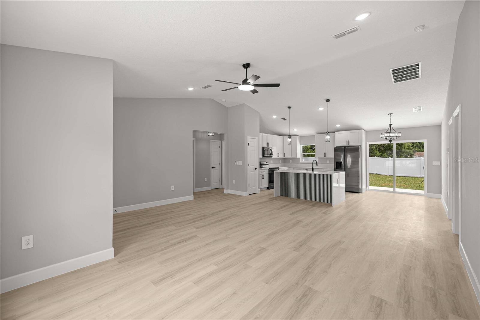 85 Juniper Loop Circle Property Photo 6