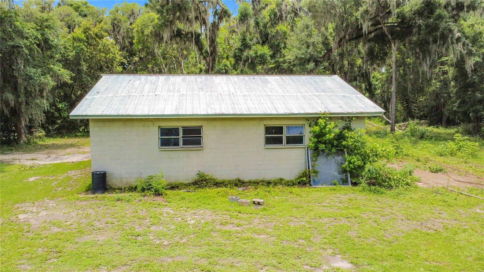 1919 Nw 100th St Property Photo 40