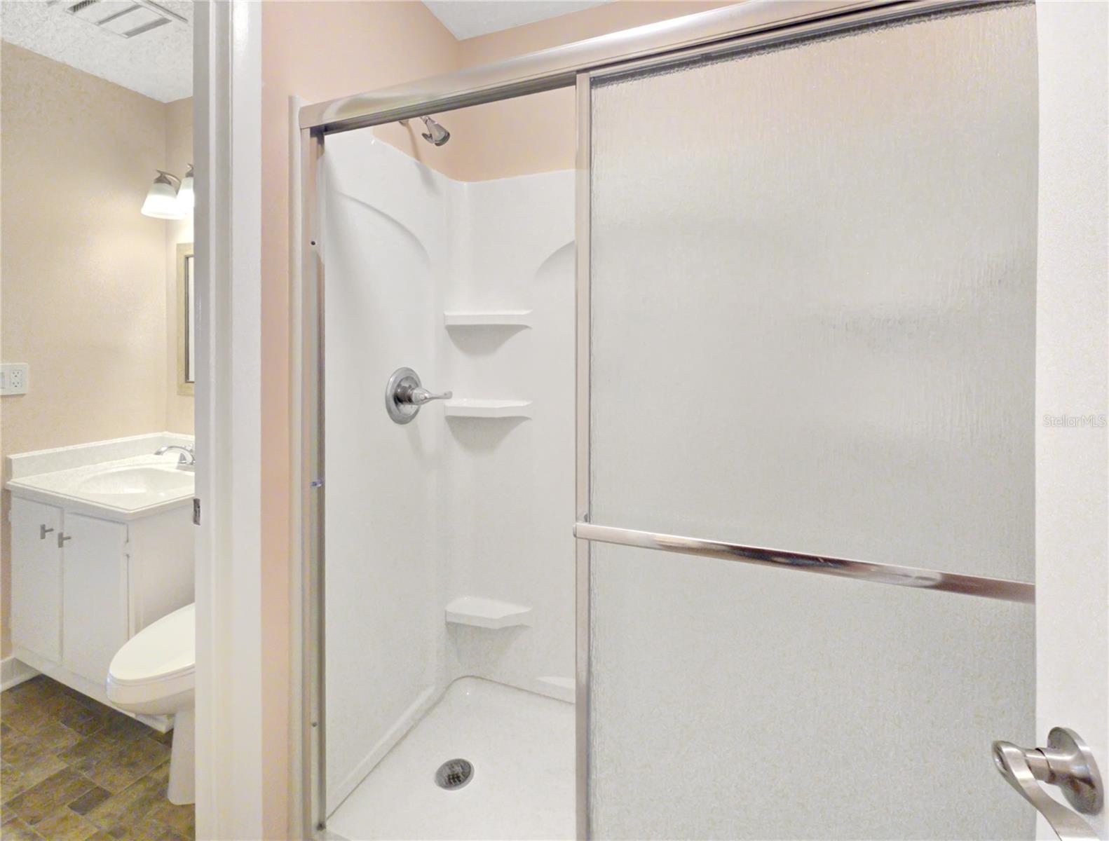 504 Silver Crse #a Property Photo 13