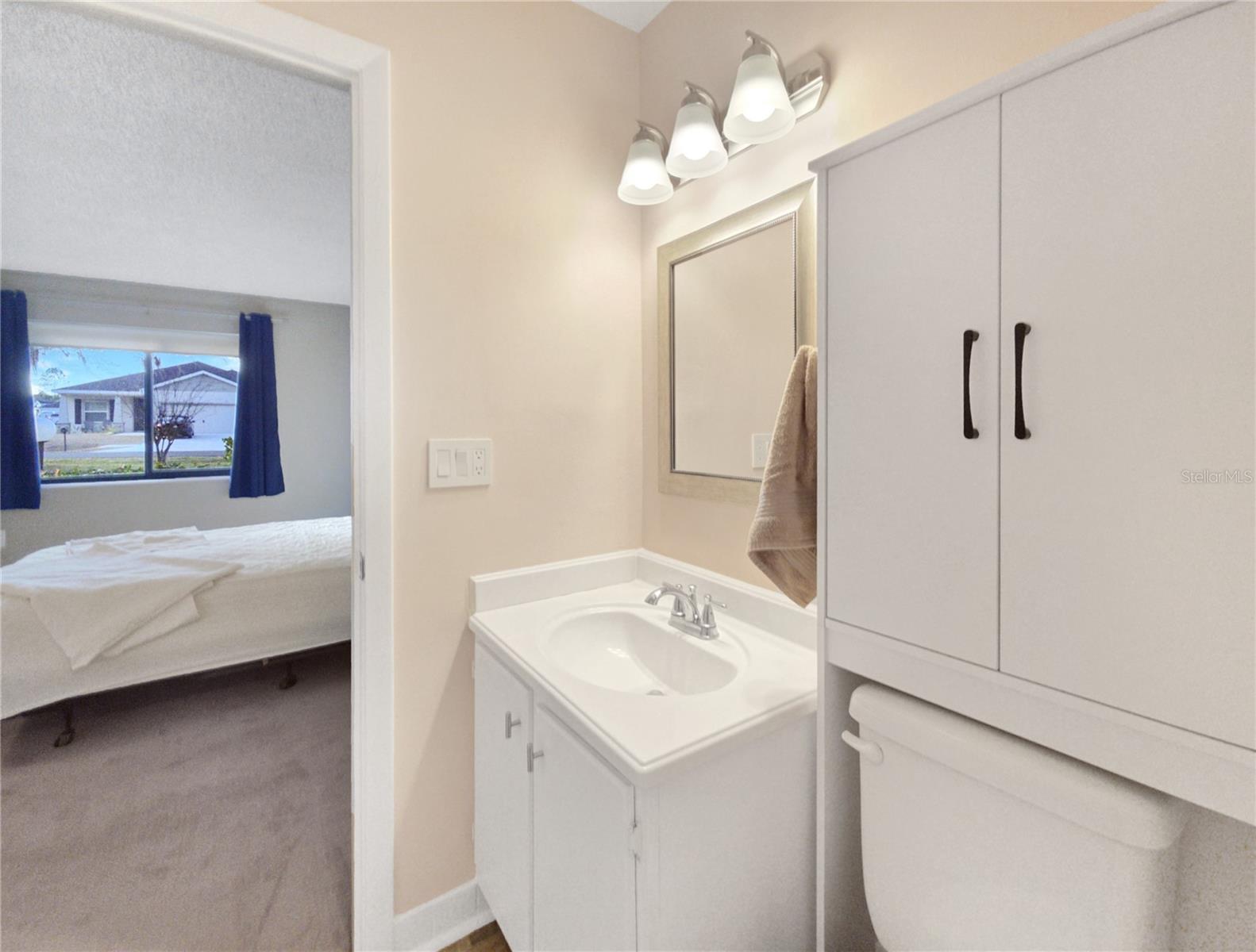 504 Silver Crse #a Property Photo 14