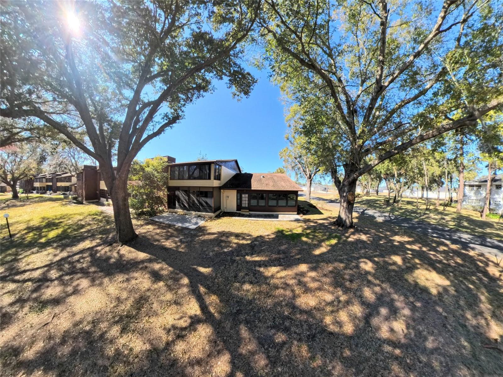 504 Silver Crse #a Property Photo 20