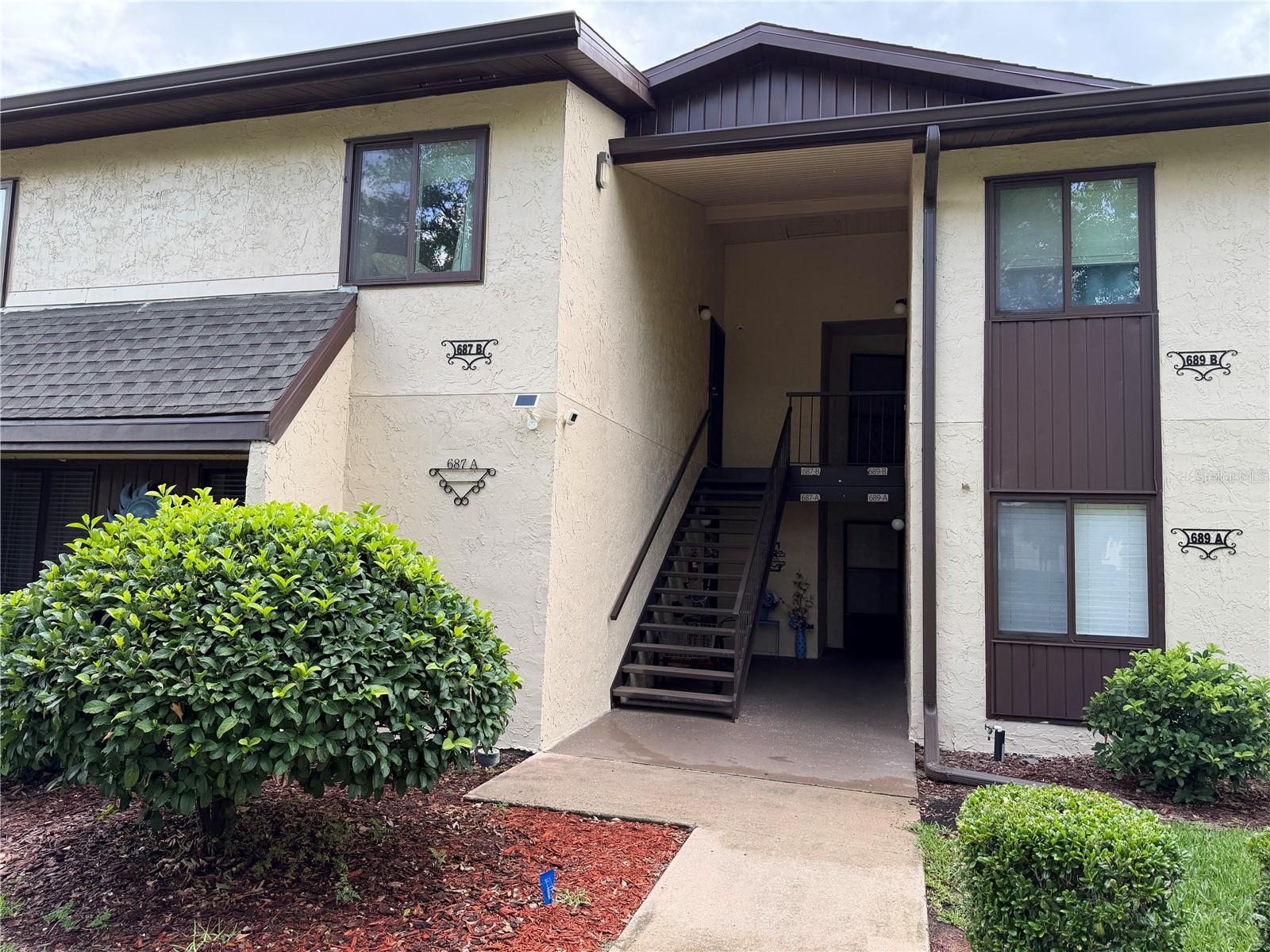 687 Midway Dr #a Property Photo 3