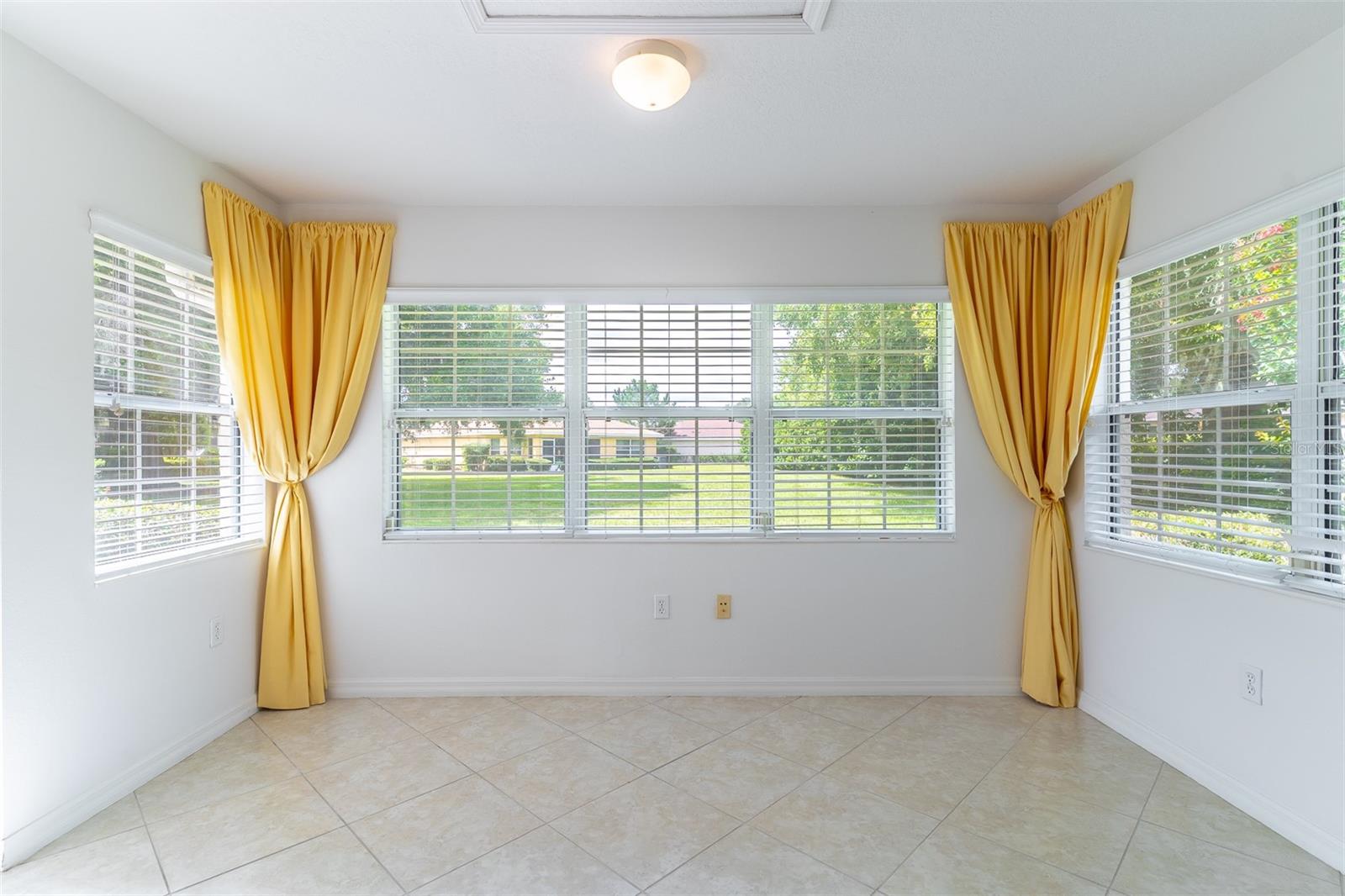 8722 Sw 83rd Loop Property Photo 11