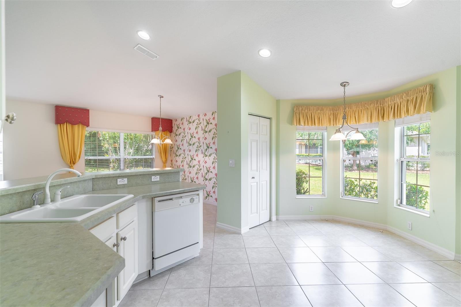 8722 Sw 83rd Loop Property Photo 13