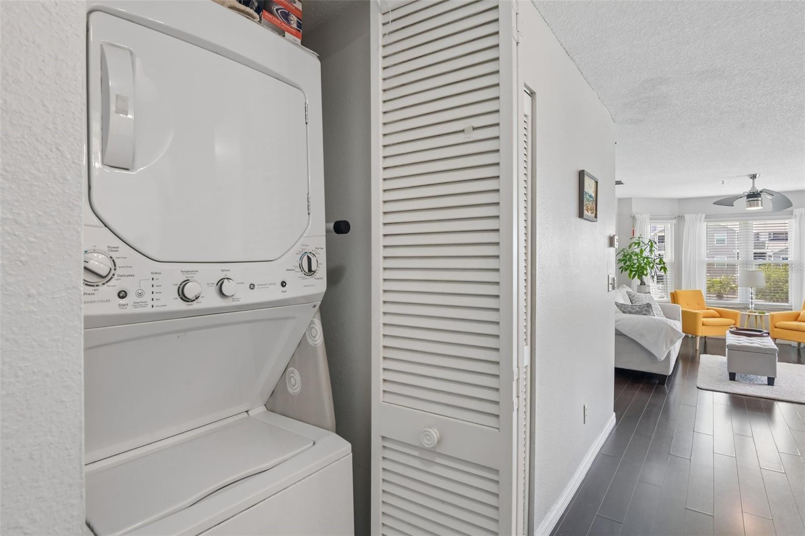 5727 Biscayne Ct #209 Property Photo 17