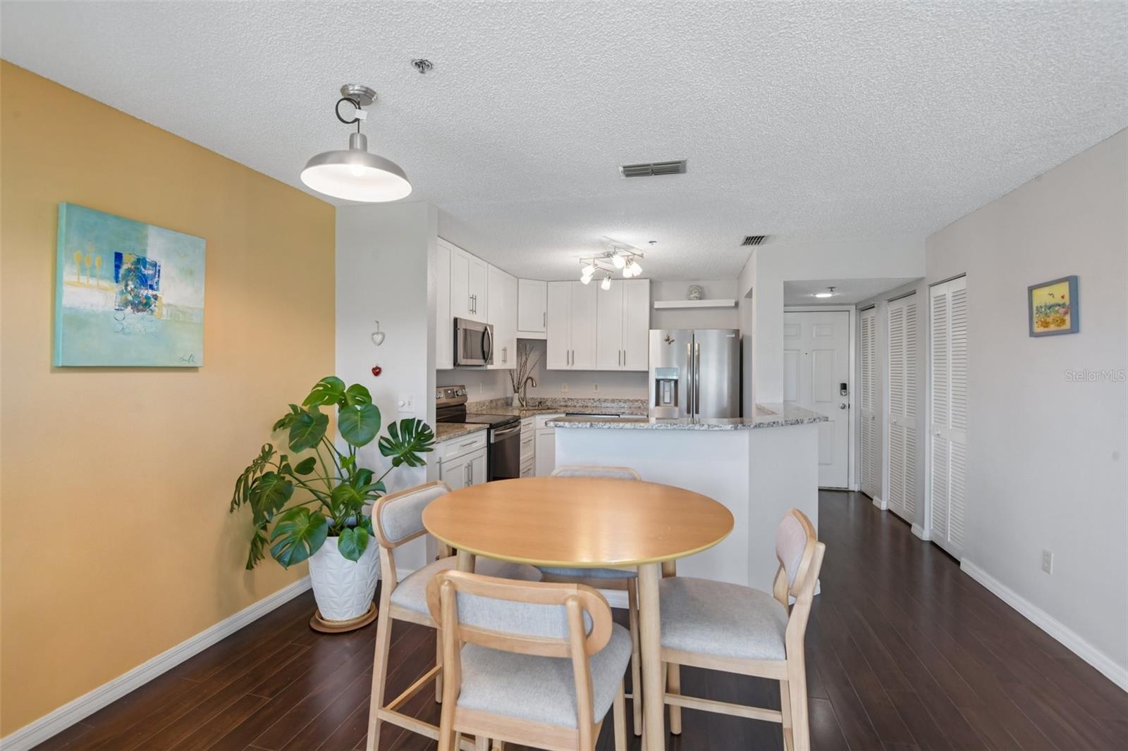 5727 Biscayne Ct #209 Property Photo 22
