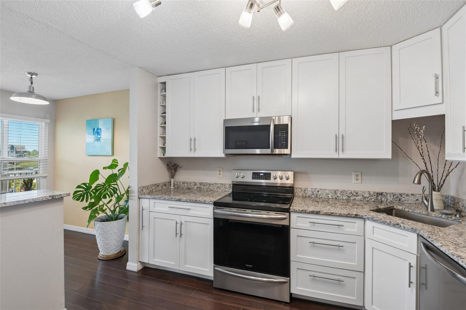 5727 Biscayne Ct #209 Property Photo 24