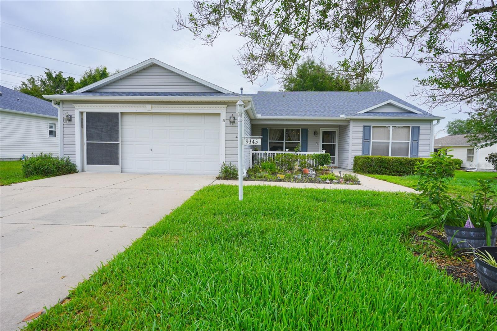 9345 Se 177th Simons Ln Property Photo 1