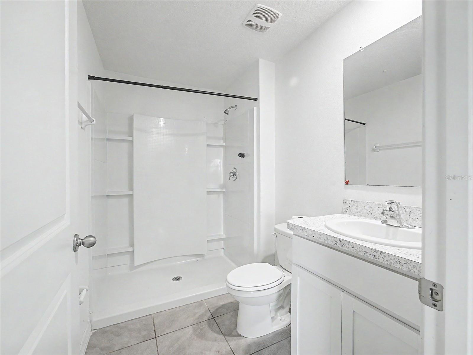 6484 Se 4th Ln Property Photo 7