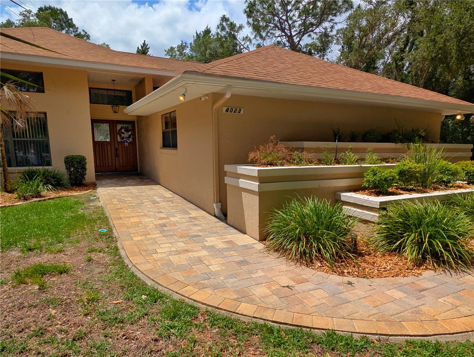 4023 N Ringwood Cir Property Photo 4