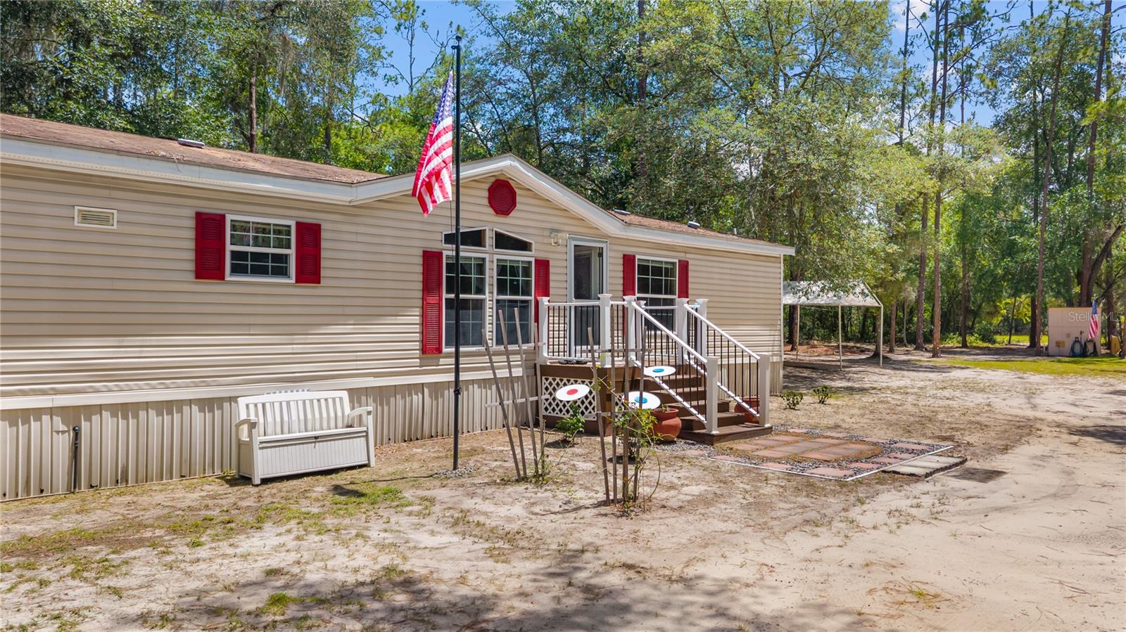 106 Arrowhead Point Rd Property Photo 3
