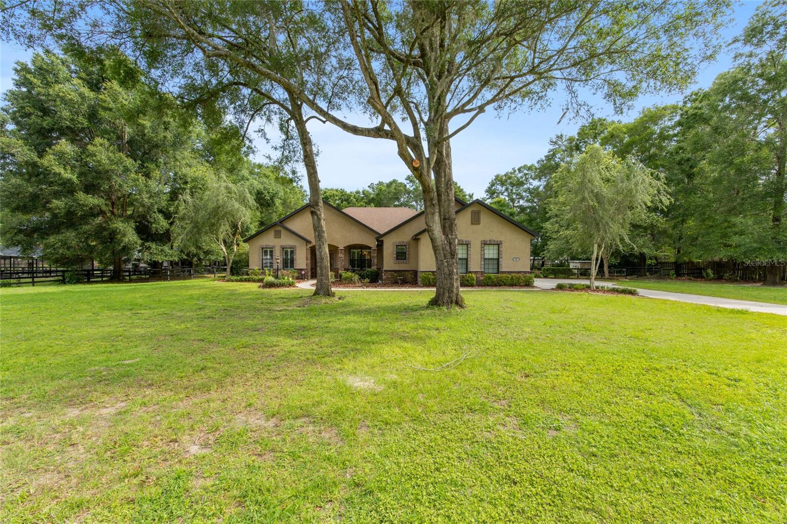 3 Hialeah Dr Property Photo 4