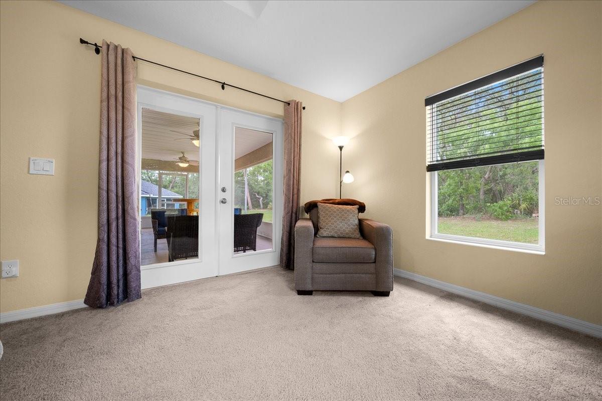 391 Marion Oaks Pass Property Photo 12