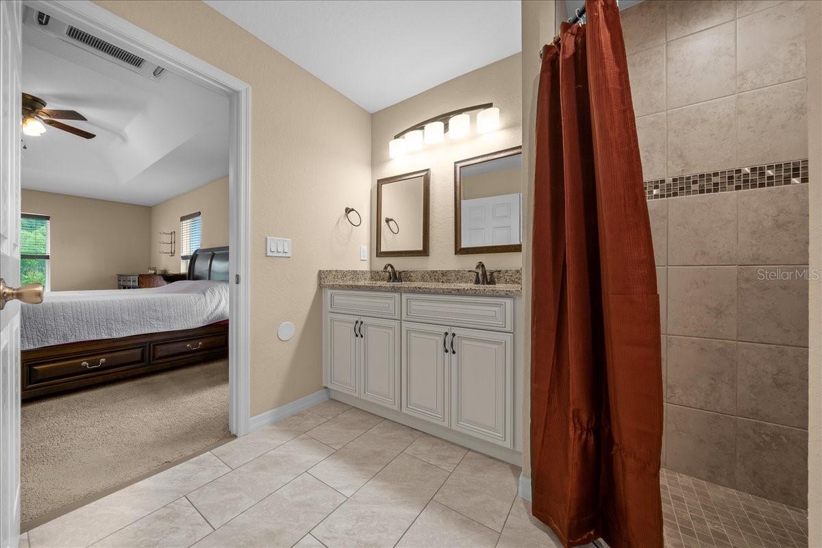 391 Marion Oaks Pass Property Photo 15