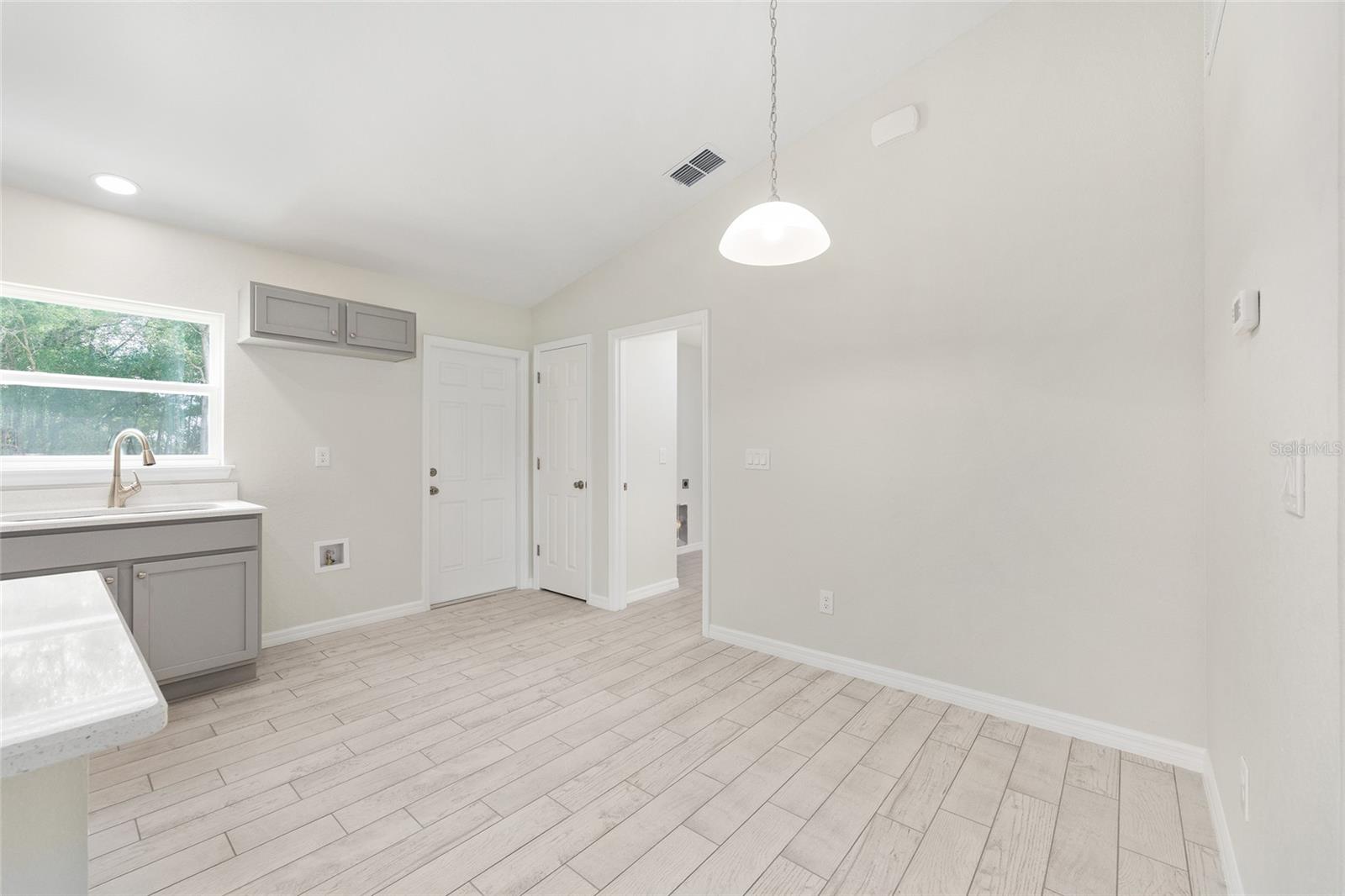 94 Dogwood Drive Loop Property Photo 17