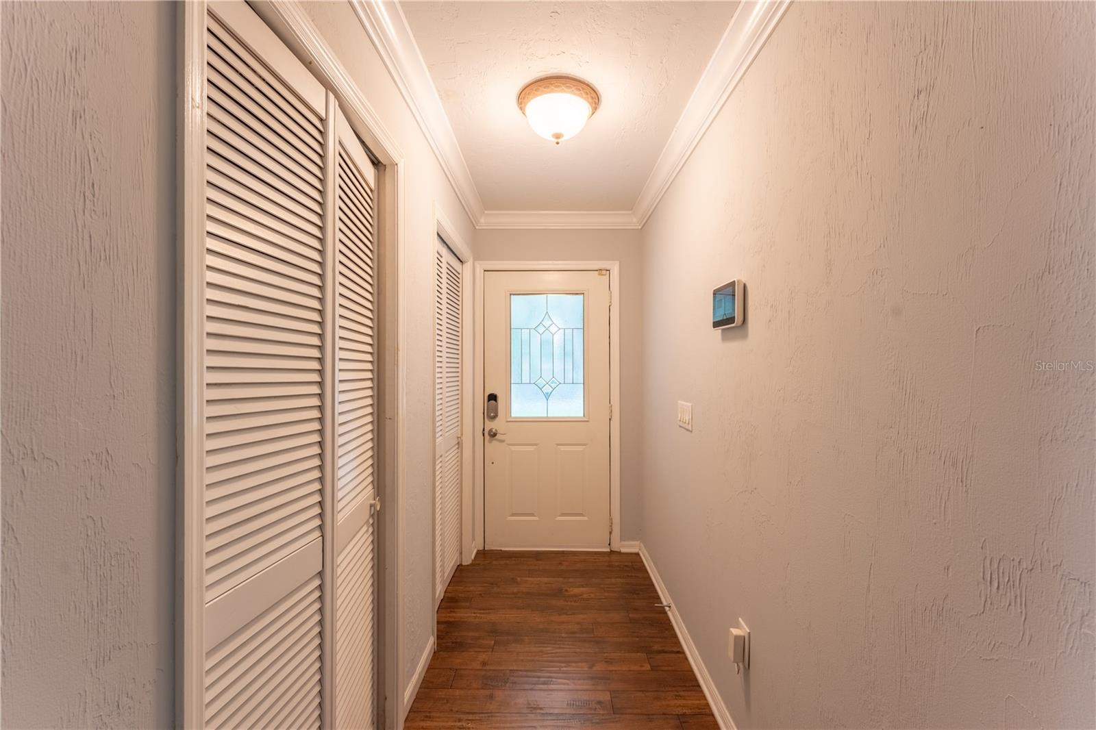 645 Se 21st Pl Property Photo 5