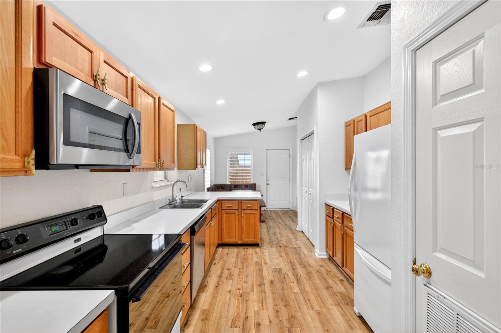 125 Ann St Property Photo 8
