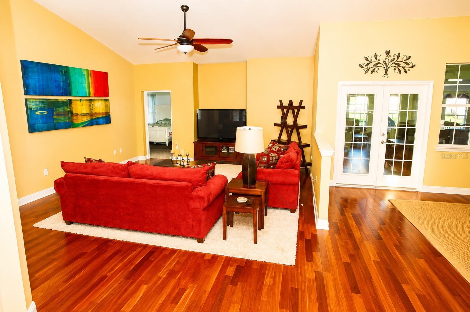 360 Nw 113th Cir Property Photo 24