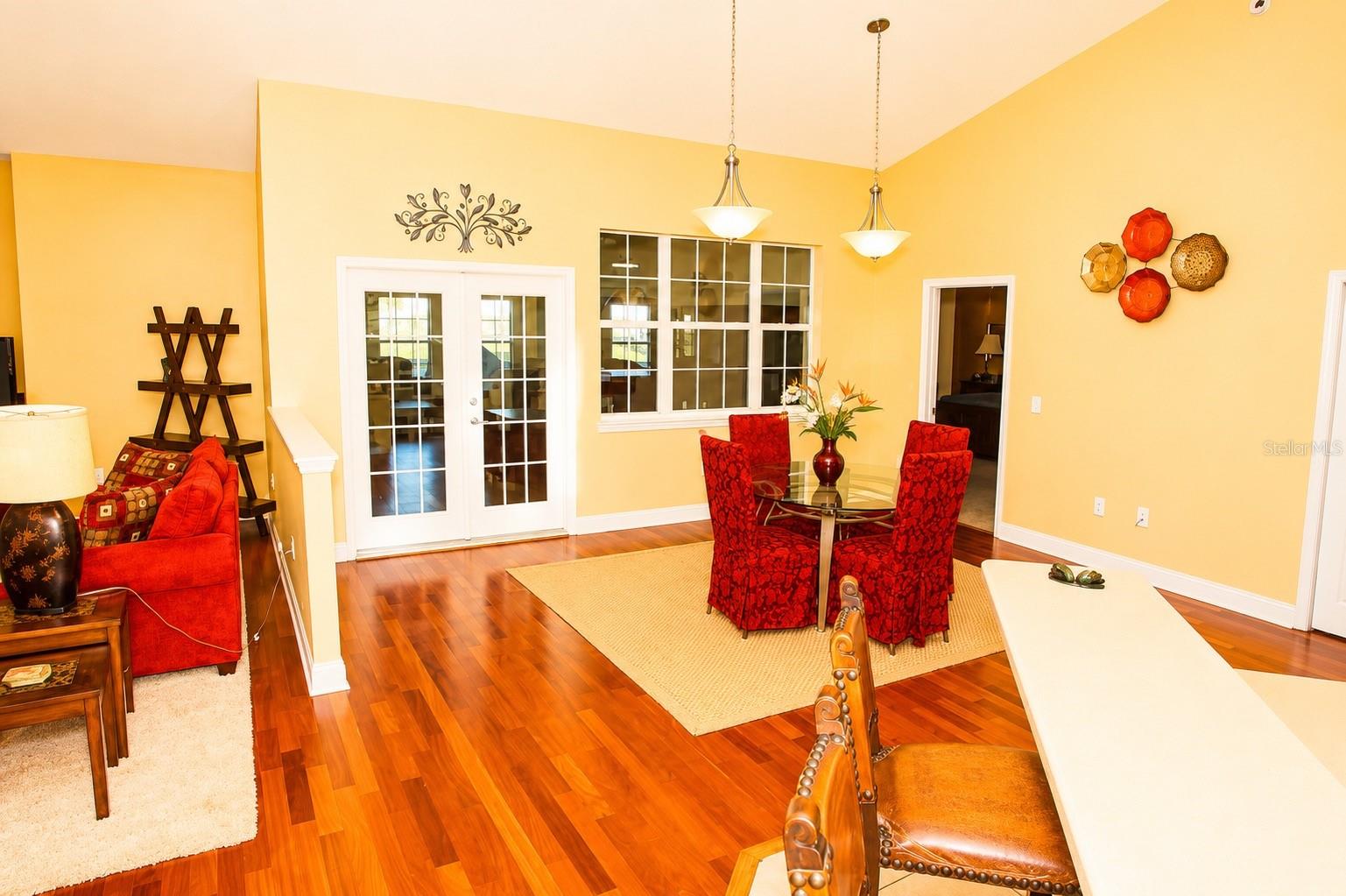 360 Nw 113th Cir Property Photo 31