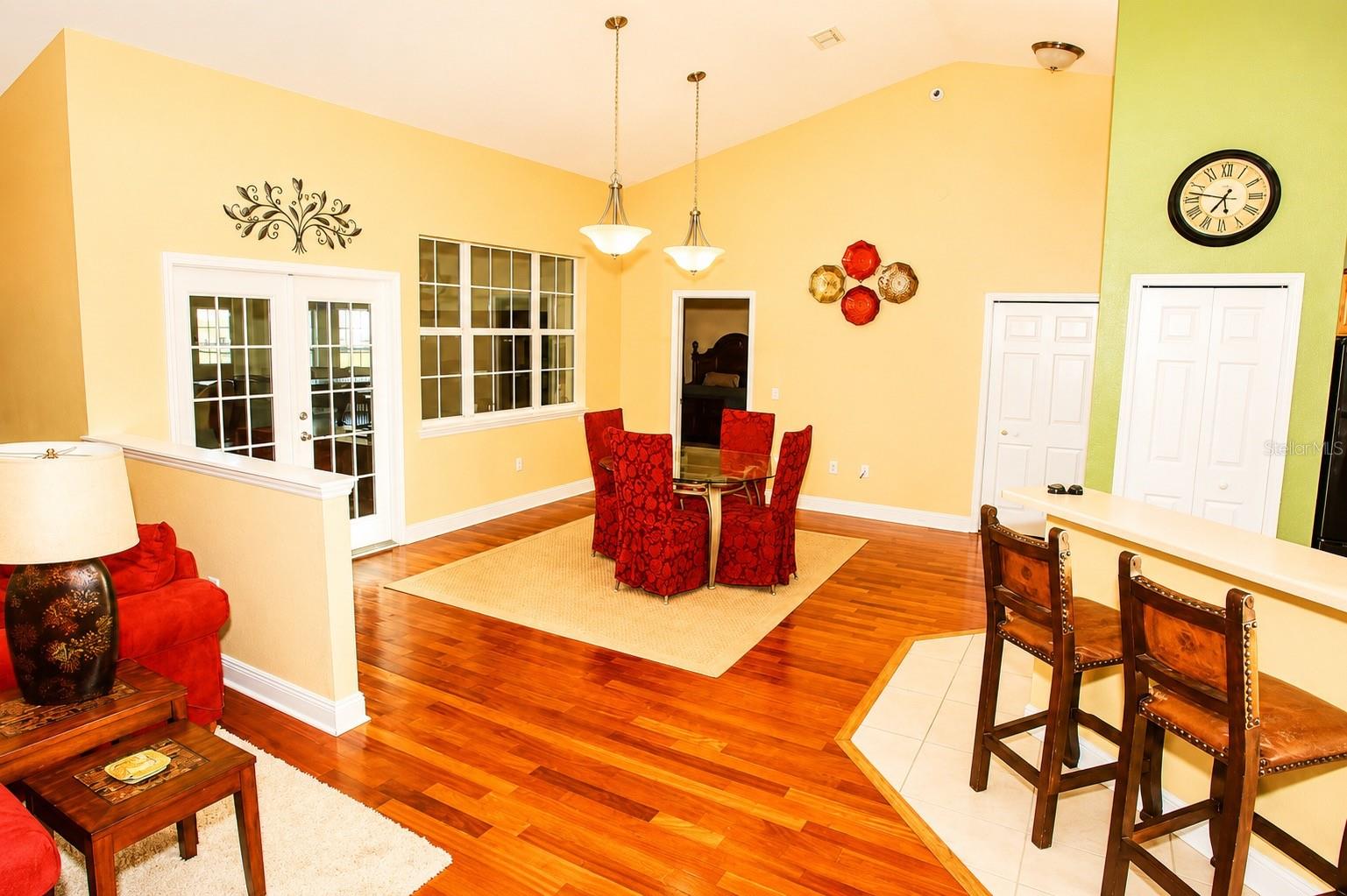 360 Nw 113th Cir Property Photo 33
