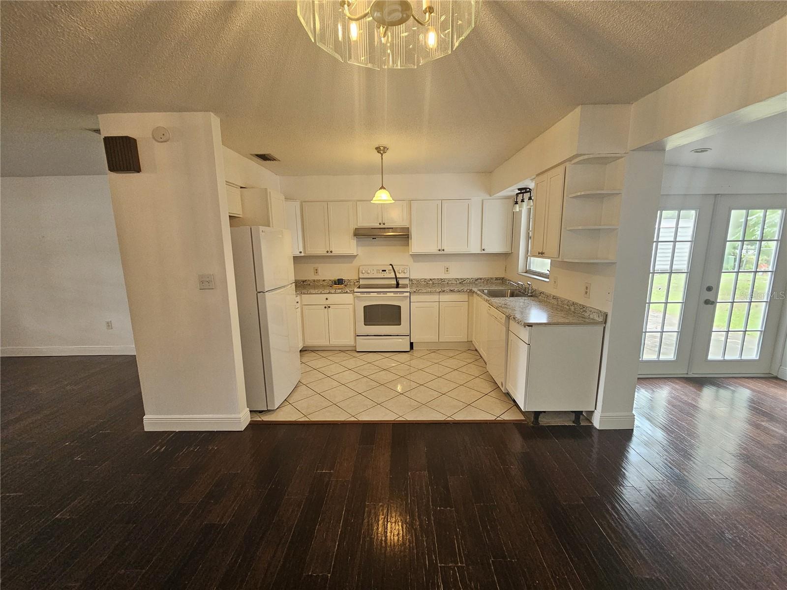 26 Lake Court Loop Property Photo 2