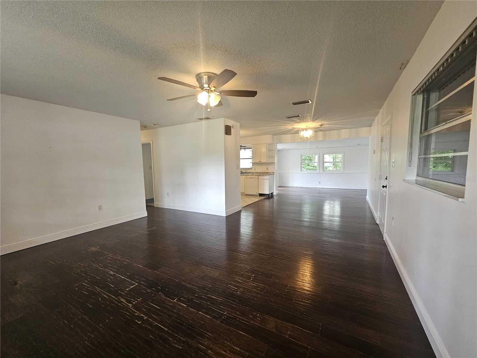 26 Lake Court Loop Property Photo 7