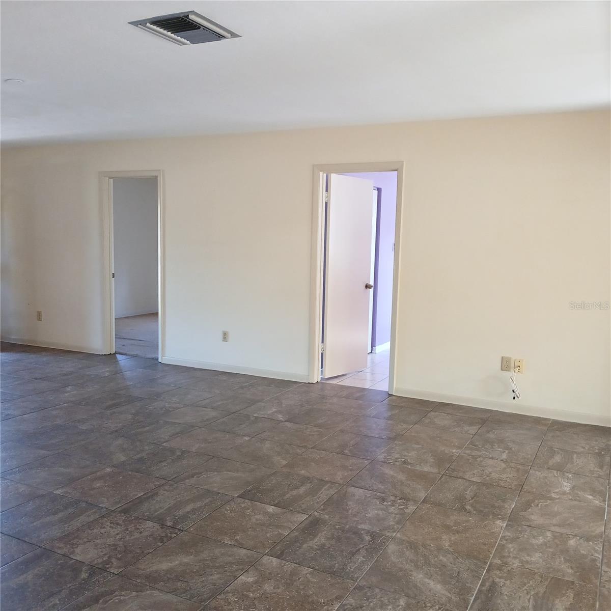 9201 N Caressa Way Property Photo 37