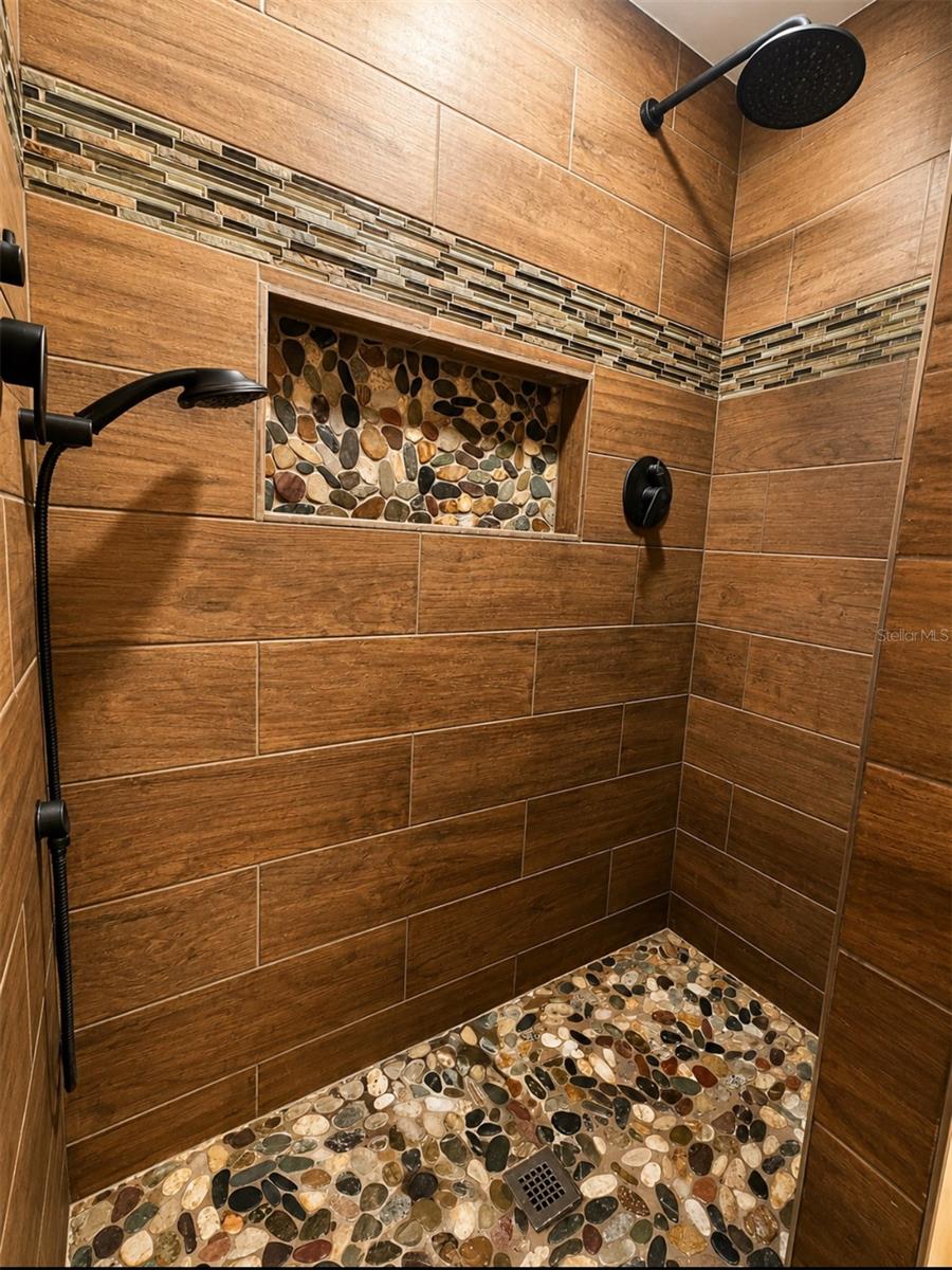 6108 Pecan Crse Property Photo 11
