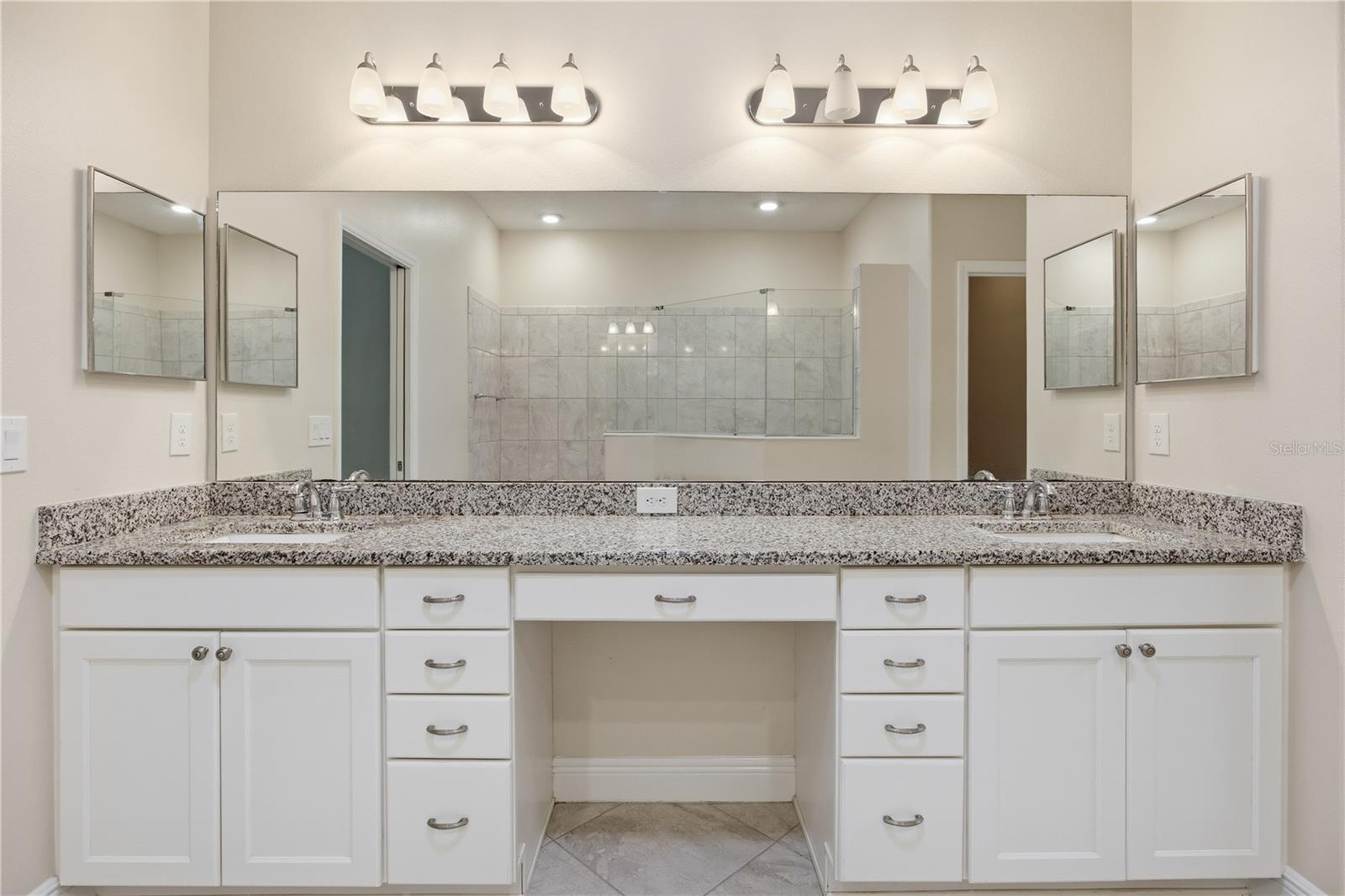 4343 Heritage Trl Property Photo 22
