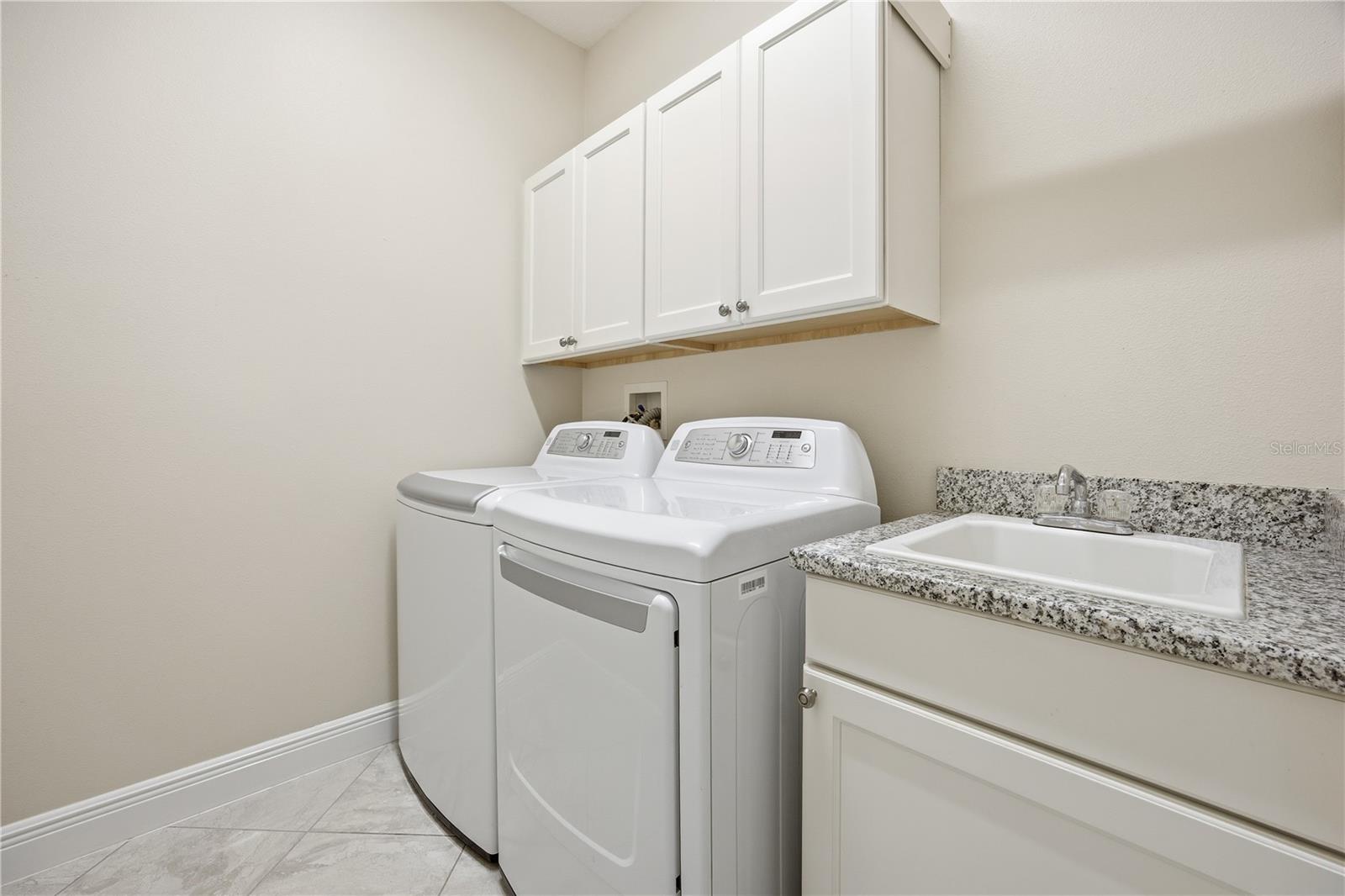 4343 Heritage Trl Property Photo 27