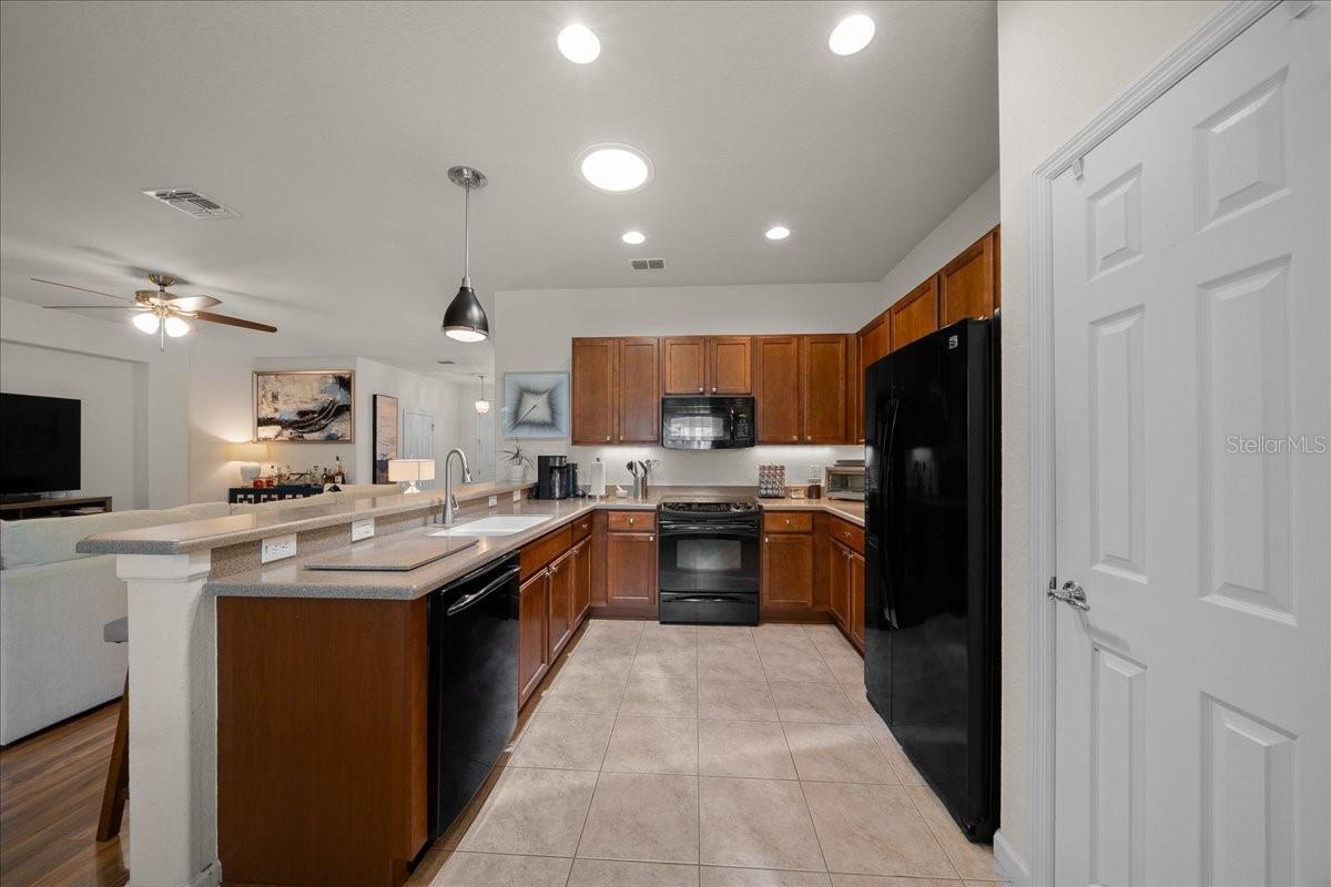 9841 Sw 75th Street Rd Property Photo 6