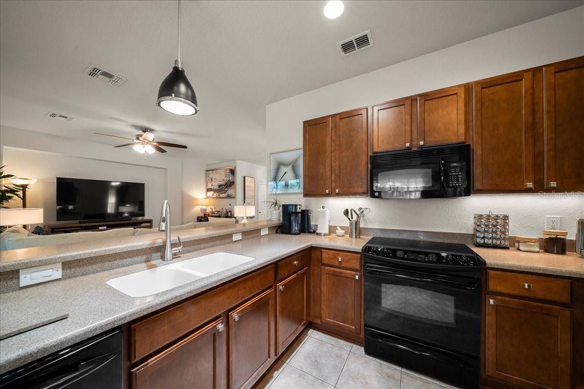 9841 Sw 75th Street Rd Property Photo 8