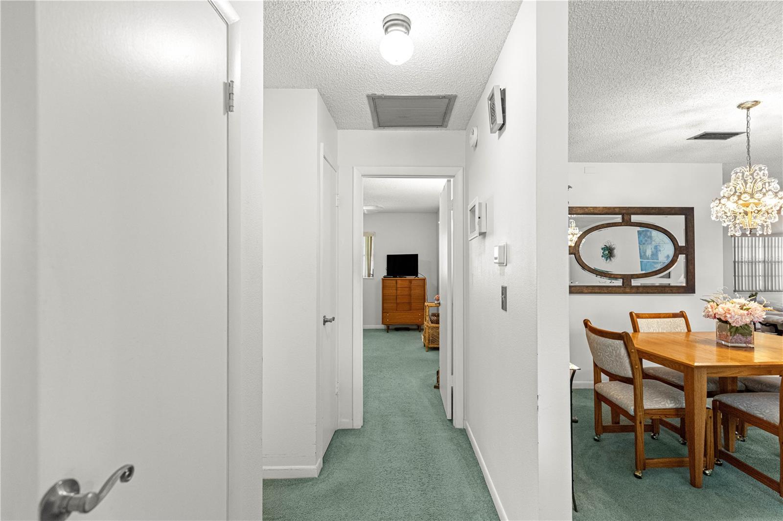 8645 Sw 94th Ln #c Property Photo 17