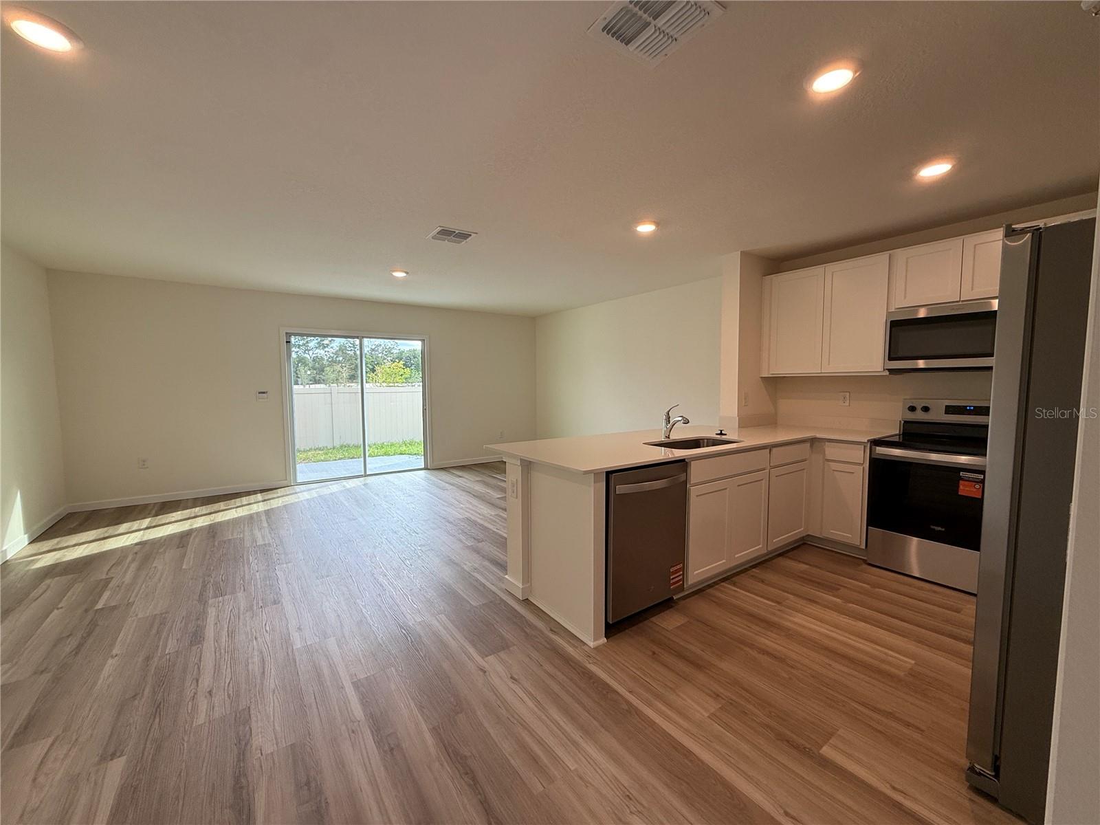 6524 Sw 82nd Loop Property Photo 4